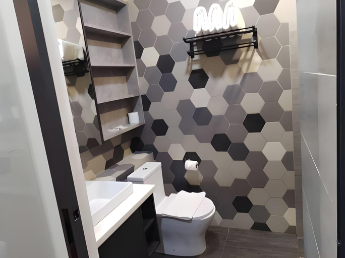 Bathroom 5, Ceylonz Suites KLCC by Ango, Kuala Lumpur