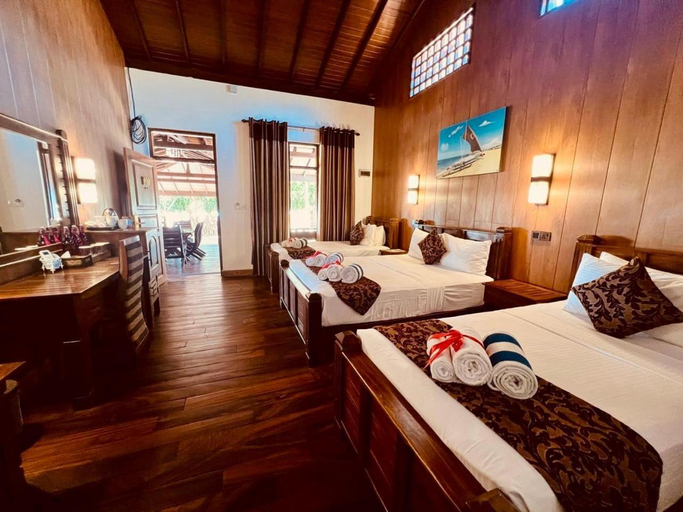 Bedroom 2, Nilaveli Beach Resort, Kuchchaveli