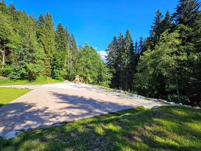 Others 4, Water Village Rogla a Private Riverside Glamping Tent, Slovenska Bistrica