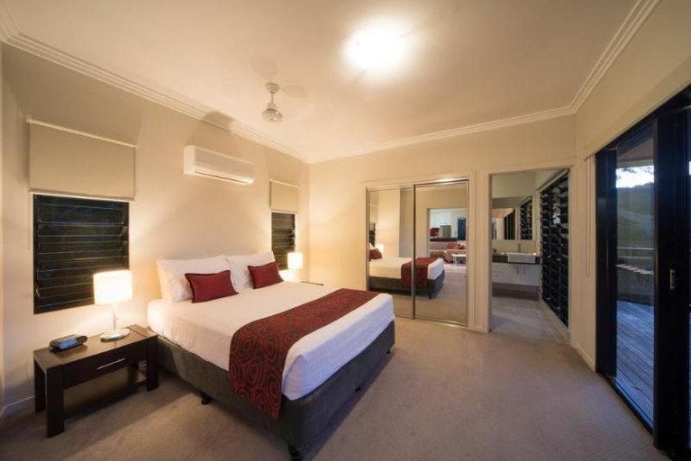 Bedroom 3, Seclude Adults Luxury Rainforest Retreat, Whitsunday