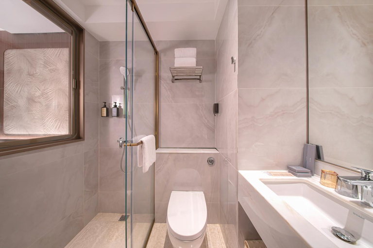 Bathroom 4, Hotel Benito, Kowloon