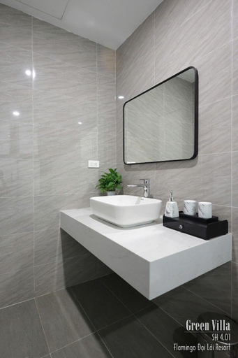 Bathroom 4, Green Villa - Flamingo Đai Lai Resort - Biet thu goc 5PN, 3 mat thoang, canh cong vien, Phúc Yên