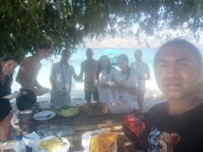 Food & Drinks 4, LALONG TERONG Guest House, Ngada
