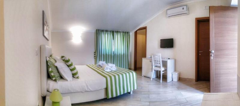 Others 5, B&B Back to Sorrento, Napoli