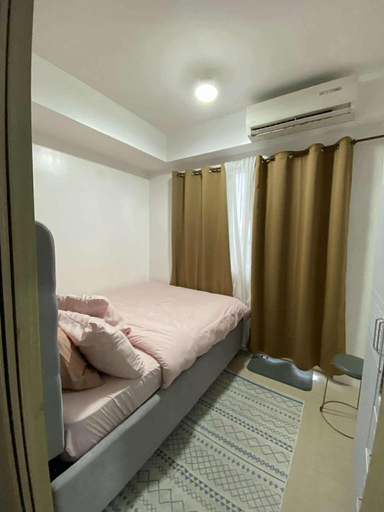 Bedroom 3, Shore Staycation, Pasay City