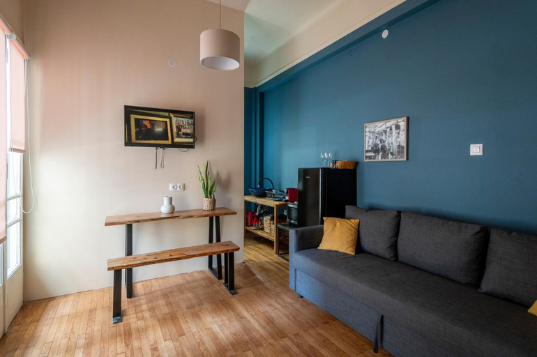 Others 3, Green Land Apartments, Peloponnese
