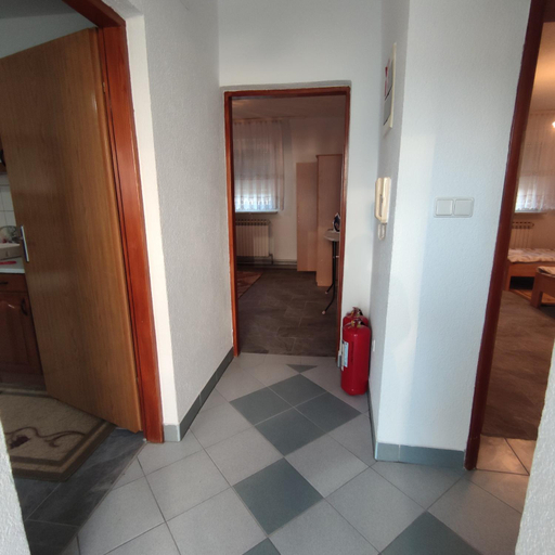 Others 3, Prenociste Borik, Una-Sana