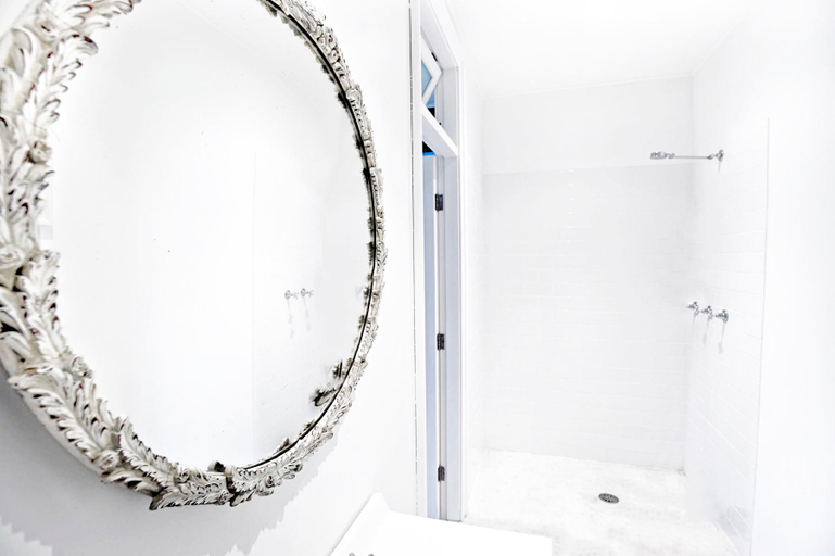 Bathroom 4, TRANQUILO BEACH HOUSE, Coffs Harbour - Pt B