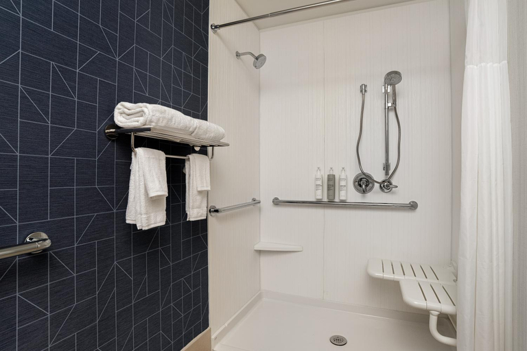 Bathroom 5, Spark by Hilton West Coxsackie, Greene