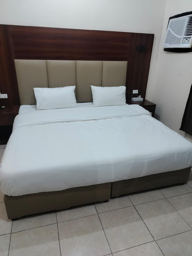 Bedroom 4, Branch of AlEairy Group for Serviced Apartments 1  فرع مجموعة العييري التجارية للشقق المخدومة جيزان , Jizan
