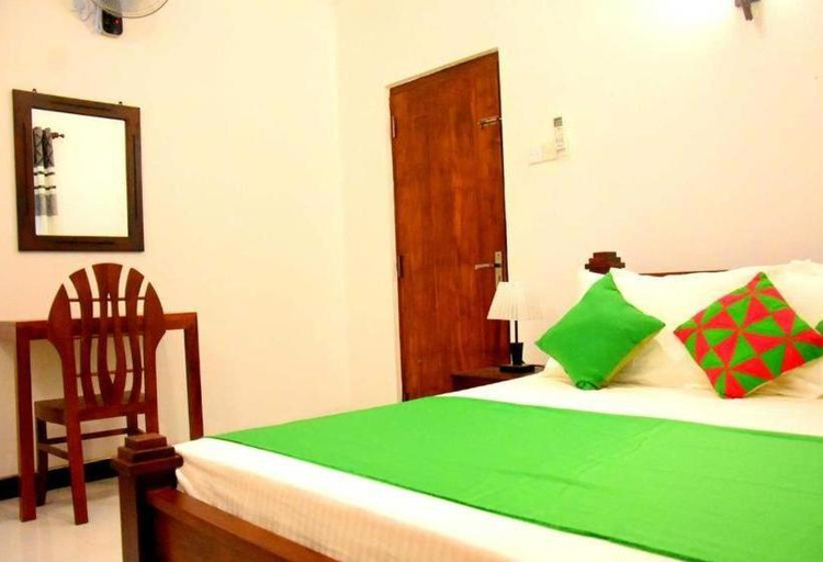 Bedroom 2, aloka resort, Mihinthale