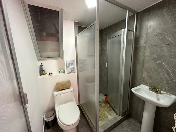 Bathroom, Caribbean Boutique Rooms, Benito Juárez