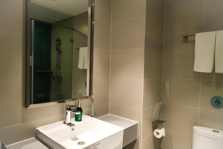 Bathroom 3, Home Inn Style Benxi Railway Station, Benxi