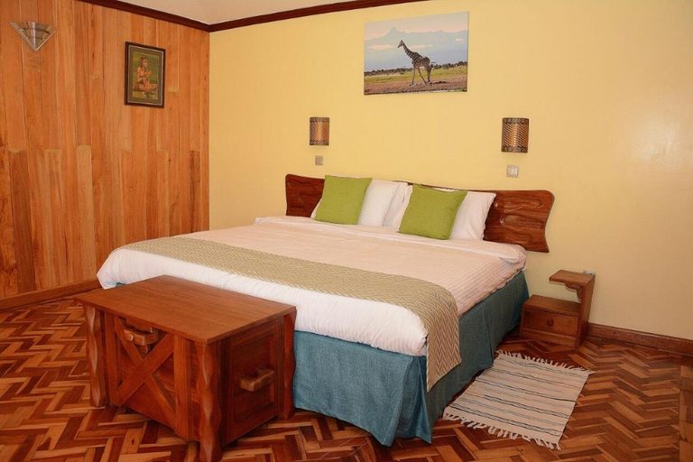 Bedroom 2, The Nelion, Kieni