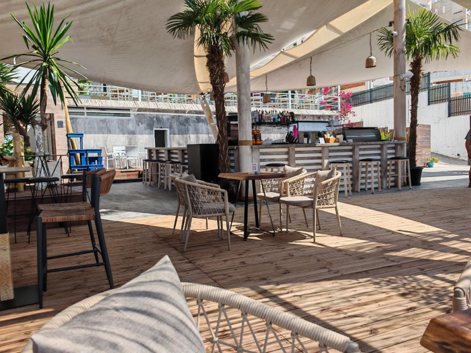 Food & Drinks, Aria Seaview Apartments, Sarandës