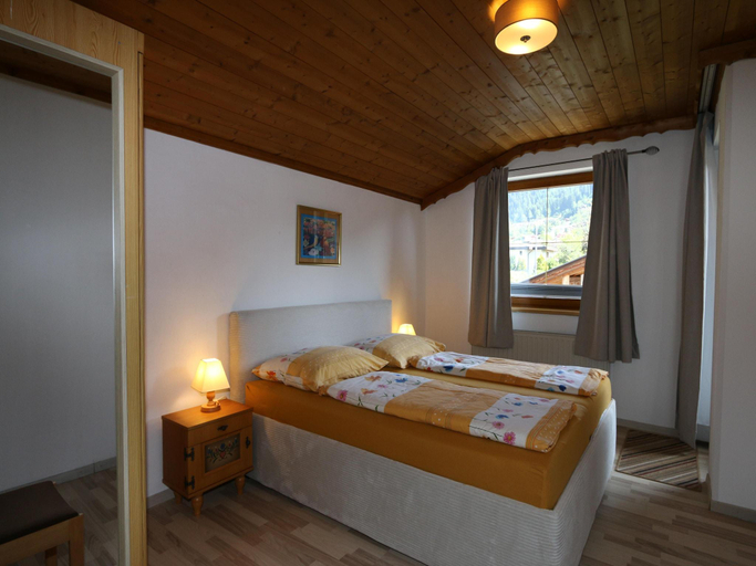 Others 3, holiday home, Axams, Innsbruck Land