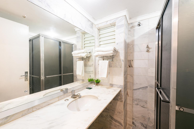 Bathroom 4, Hotel Doral Apucarana, Apucarana