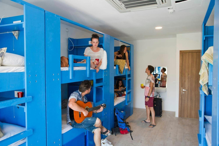 Bedroom 2, Marco Polo Party Hostel, St Julian's