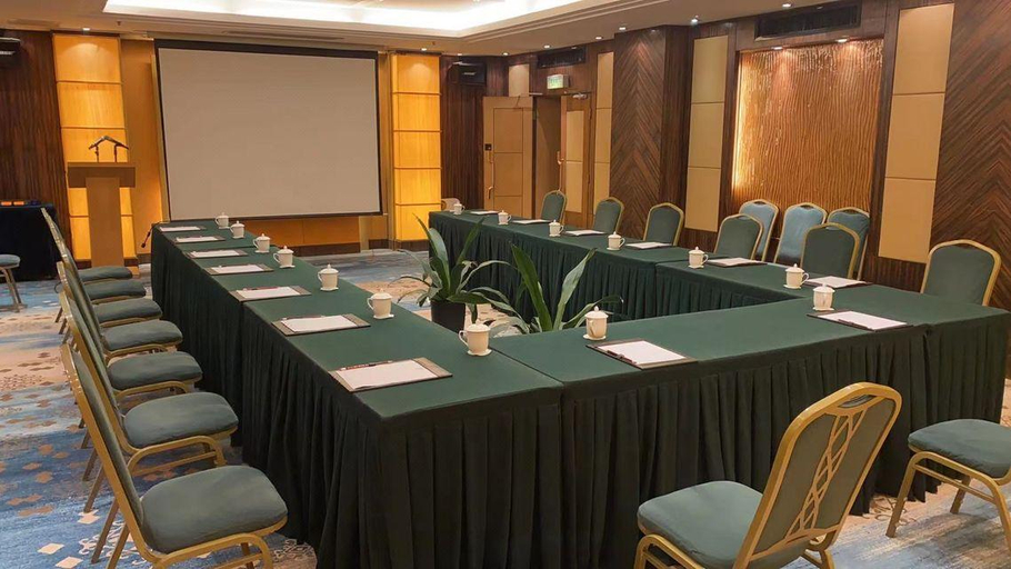 Business Facilities