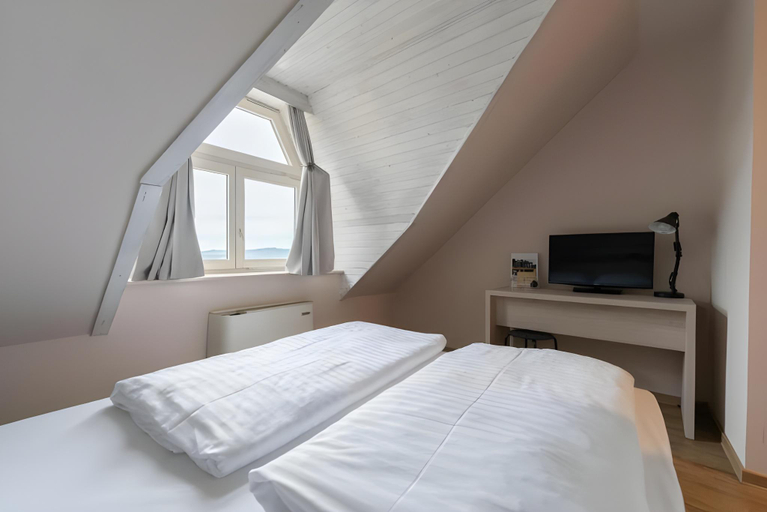 Bedroom 2, Hotel Arena, Maribor