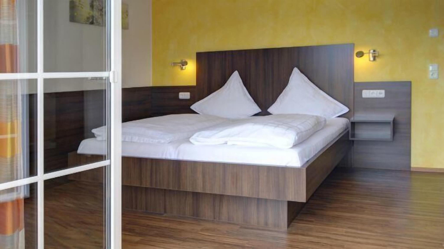 Bedroom 2, Garni Hotel Cafe Henn, Städteregion Aachen