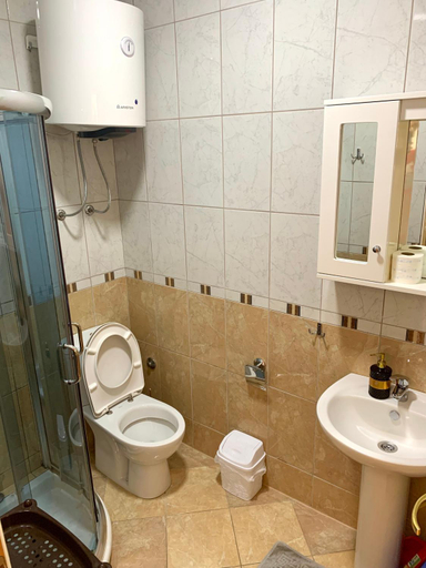 Bathroom 4, Romantica Apartments