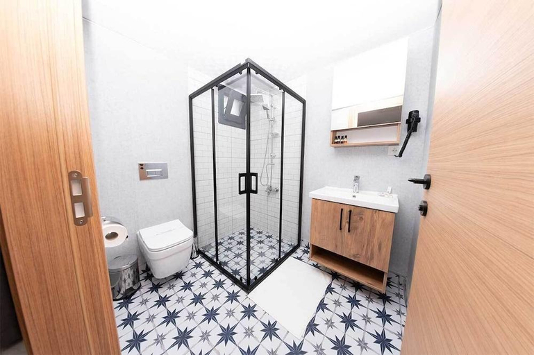 Bathroom 4, Foca Kybele Hotel, Foça