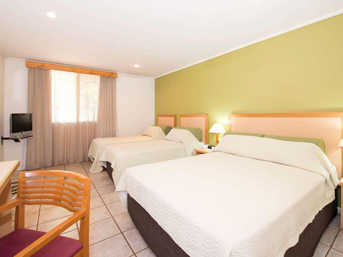 Bedroom 2, ibis Styles Kununurra, Wyndham-East Kimberley