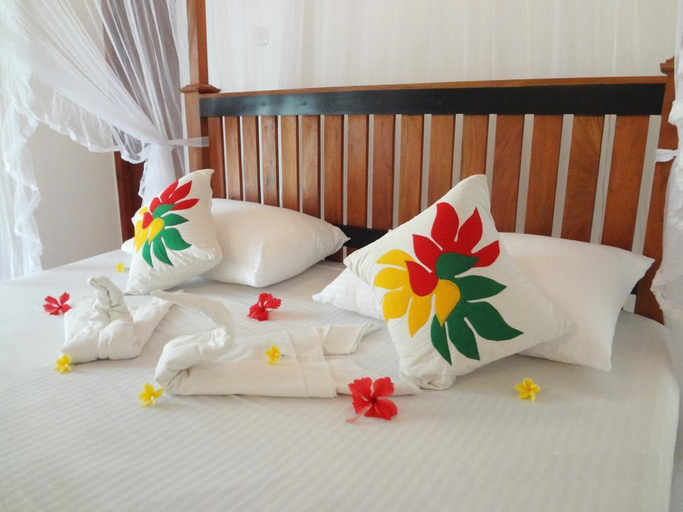 Bedroom 2, Thambara Villa, Habaraduwa