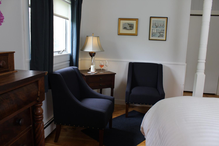 Facilities 2, THE BRADLEY INN, Lincoln