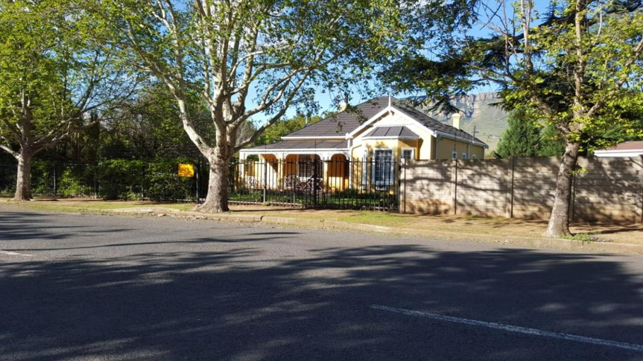 Others 5, Lali's Guest House, Thabo Mofutsanyane