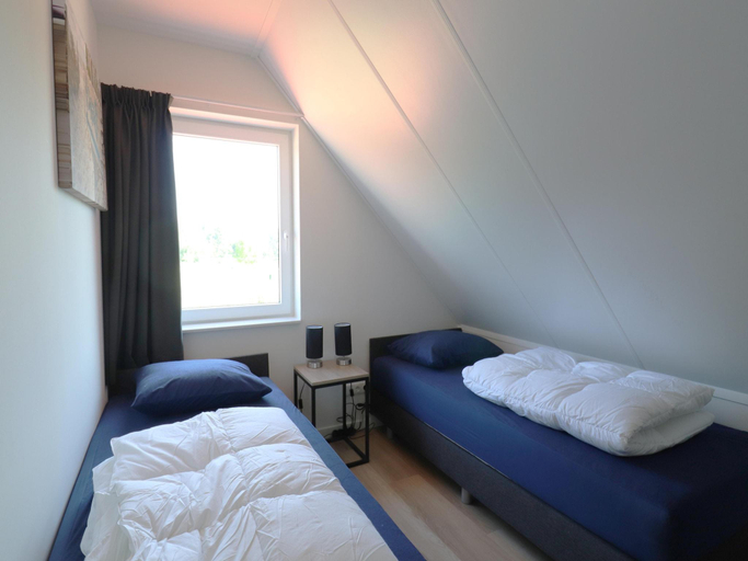 Bedroom 3, Holiday Home Simonshaven by Lake Beach, Bernisse