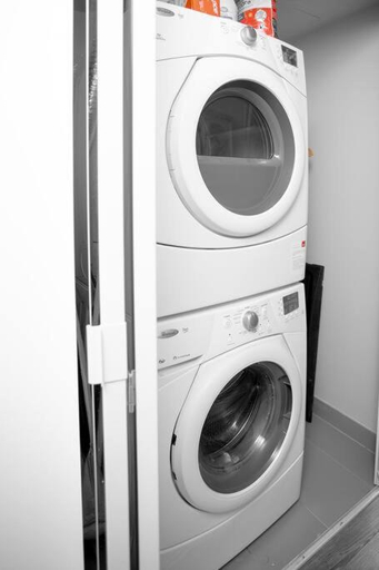 Bathroom 5, Front Street Suites, Toronto