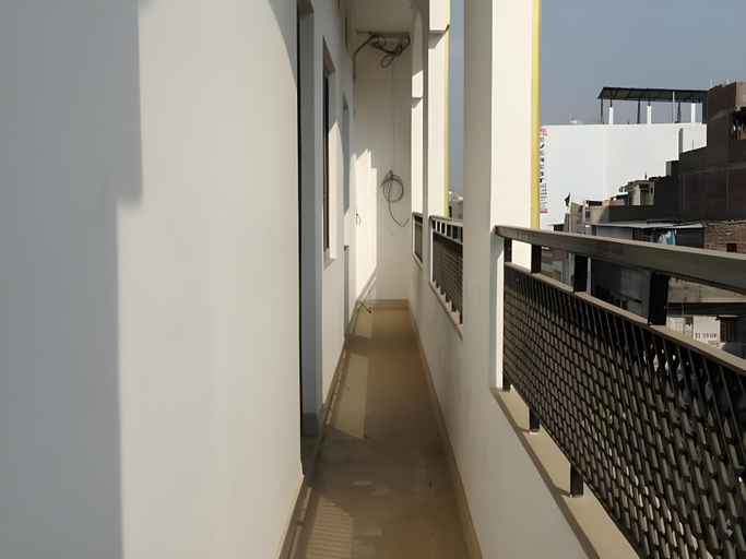 Others 3, Hotel Rishi Kuti, Ujjain