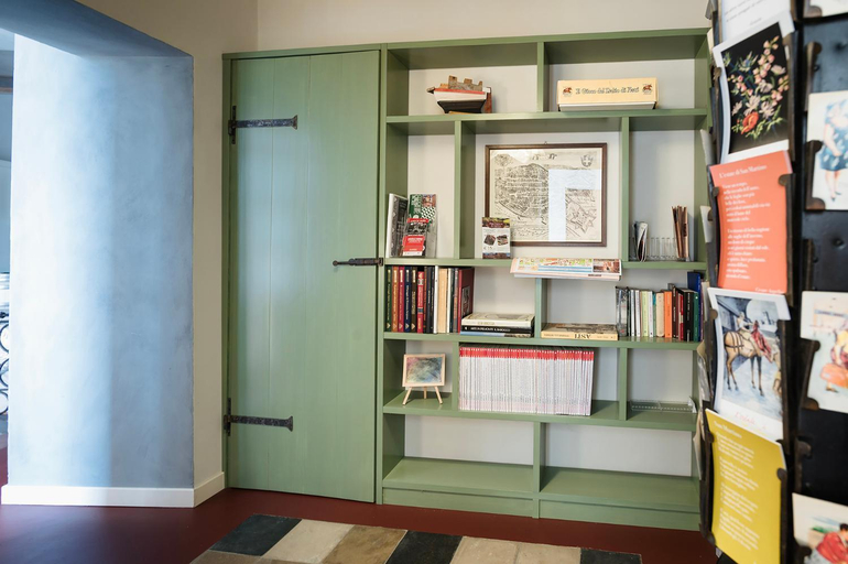 Others 4, L' estate di san Martino Room Rental - free park, Asti