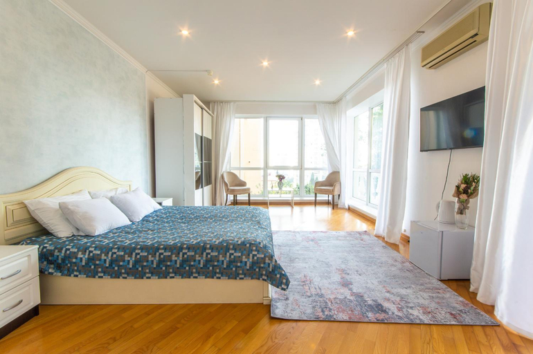 Bedroom 2, Cyfoeth, Sochi gorsovet