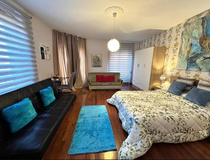 Bedroom 3, Arquitecto de la vida- Plaza Mayor, León