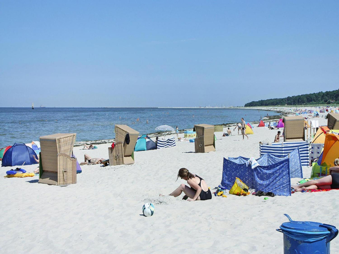 Others 4, Gemuetliche Doppelhaushalfte in Lubmin, Vorpommern-Greifswald