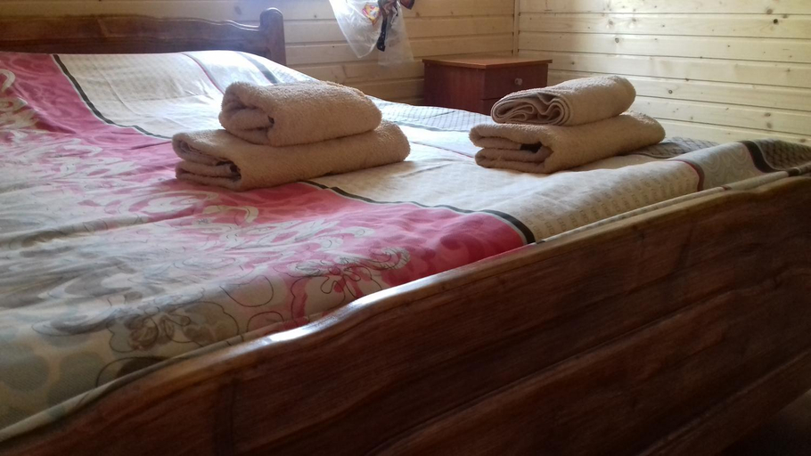 Bedroom 2, Room in Yablunytsya - Hotel Vaccurat, Iaremchans'ka
