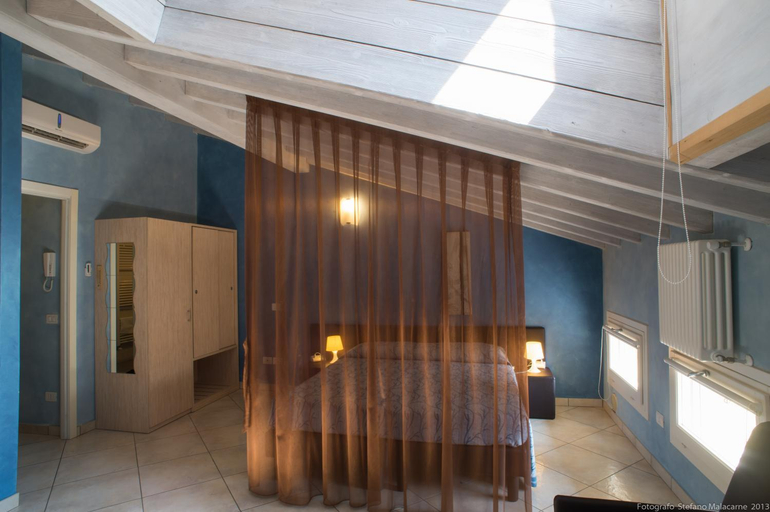 4, Residenza San Leonardo, Mantua