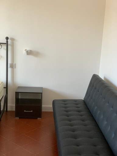 Others 5, B&B Madreperla, Lecce
