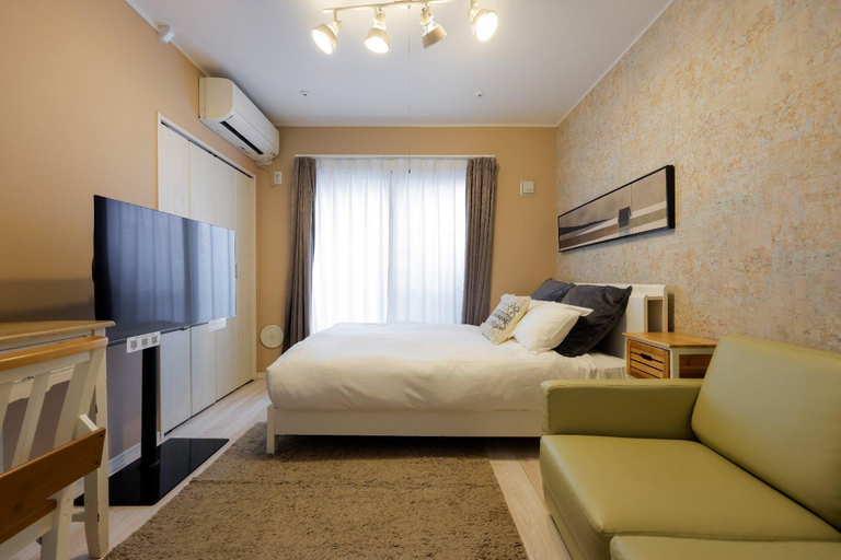 Bedroom, Livion III, Nakano City