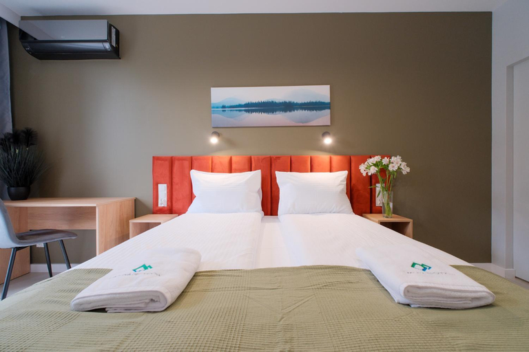 Bedroom 2, Laguna Beskidow Resort, Żywiec