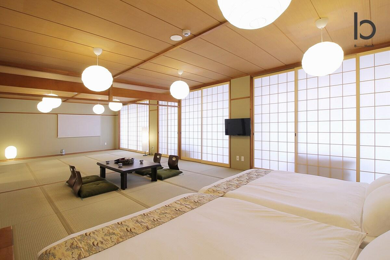 Bedroom 2, Large 2 bedroom apartment for 12people (301), Hiroshima