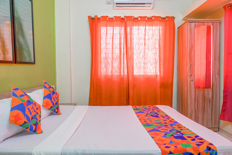 Bedroom 1, FabHotel Saraswati Niwas, Pune