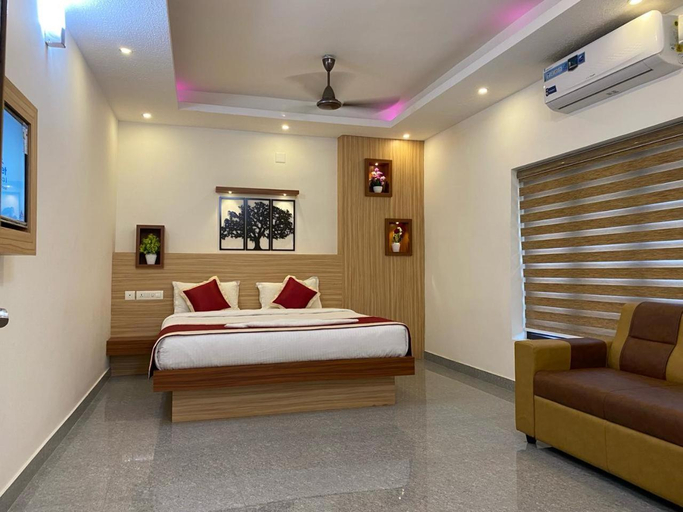 Others 5, VISMAYA Tower, Thrissur