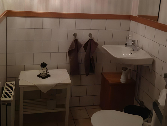 Bathroom 3, Blasingsborgs Gardshotell pa Osterlen, Simrishamn