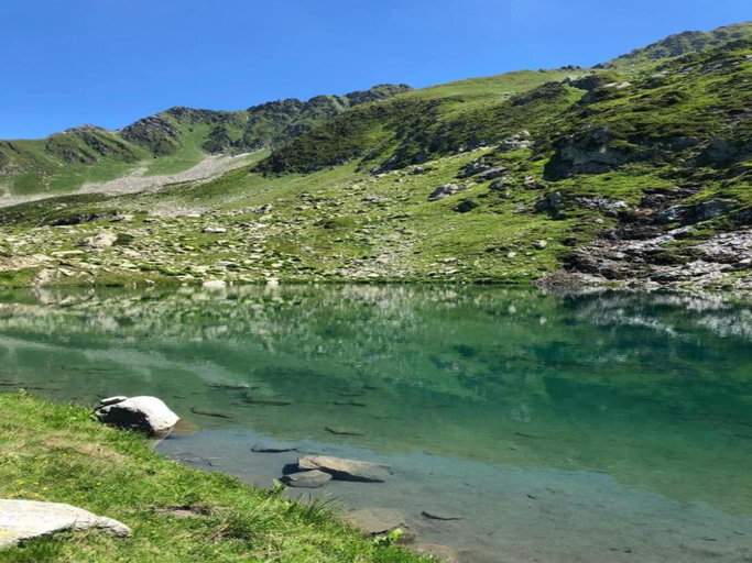 Others 5, Slopeside Stay in Meribel, Savoie