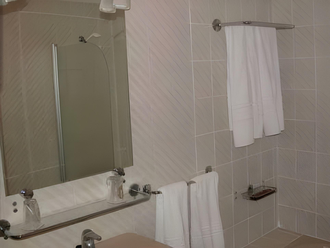 Bathroom 2, Hotel Ucanca, Santa Cruz de Tenerife