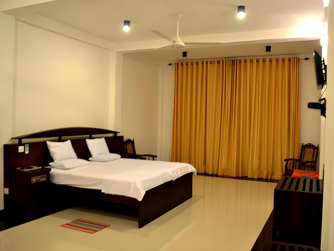 Bedroom 3, Mangroven River View Hotel, Beruwala